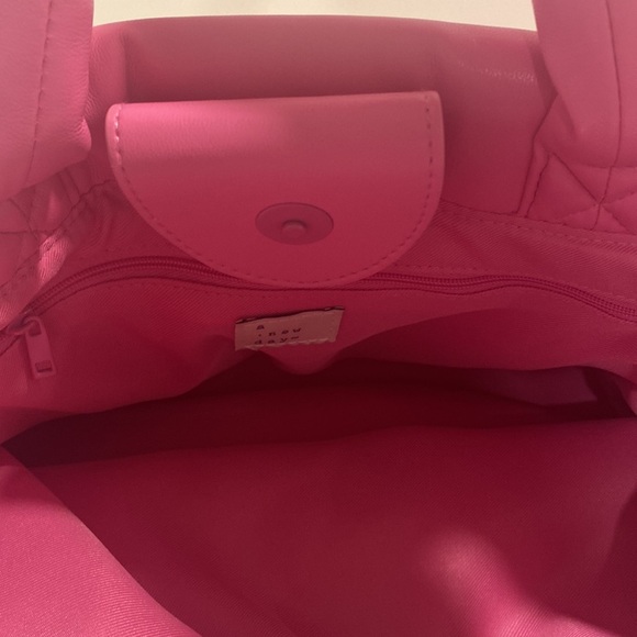 NWOT A New Day quilted bag - Picture 6 of 6
